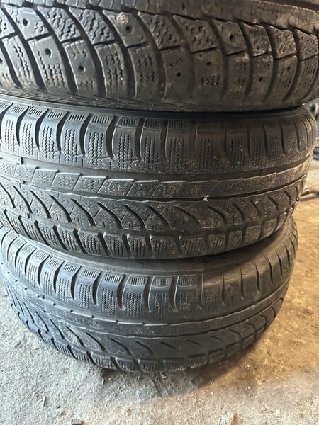 Photo 3 - Gislaved R15 winter tyres passanger car