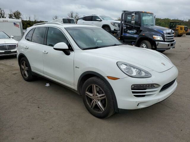 Photo 1 - Porsche Cayenne 2011 y parts