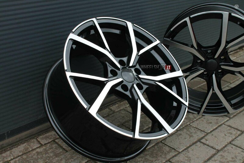 Photo 4 - R580 Touareg Black Polished rims