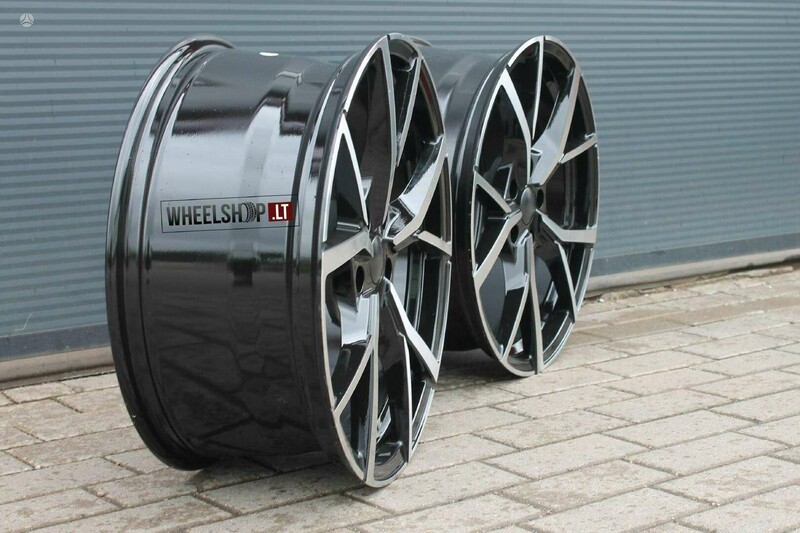 Photo 6 - R580 Touareg Black Polished rims