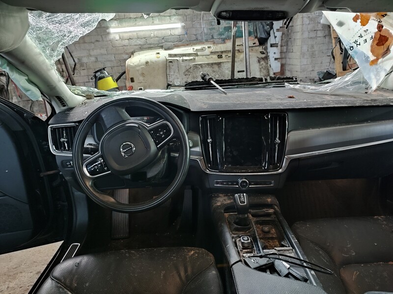 Nuotrauka 9 - Volvo V90 2019 m dalys