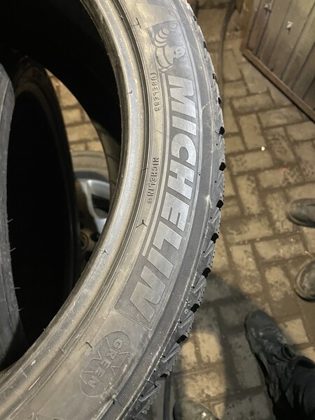 Фотография 3 - Michelin R21 зимние шины для автомобилей