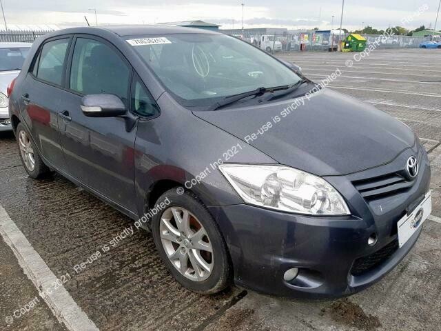 Photo 3 - Toyota Auris 2011 y parts