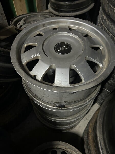 Photo 2 - Light alloy R15 rims