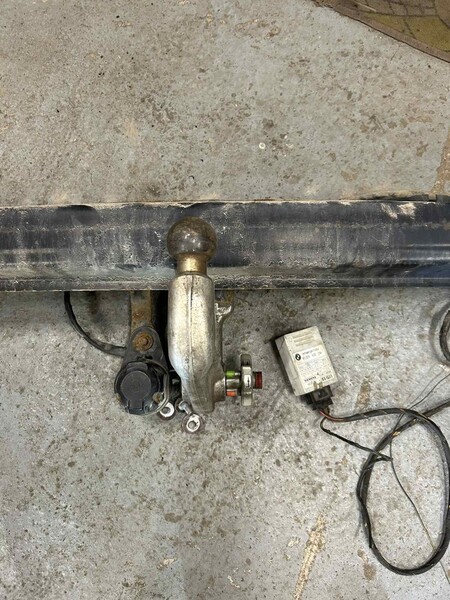 Photo 5 - Bmw 530 E60 2005 y parts