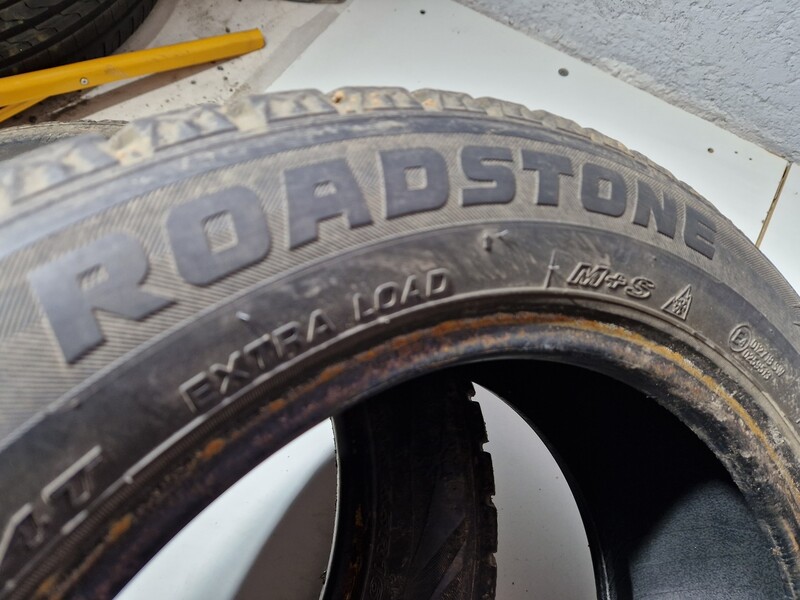 Фотография 12 - Roadstone 6-7mm R16 зимние шины для автомобилей
