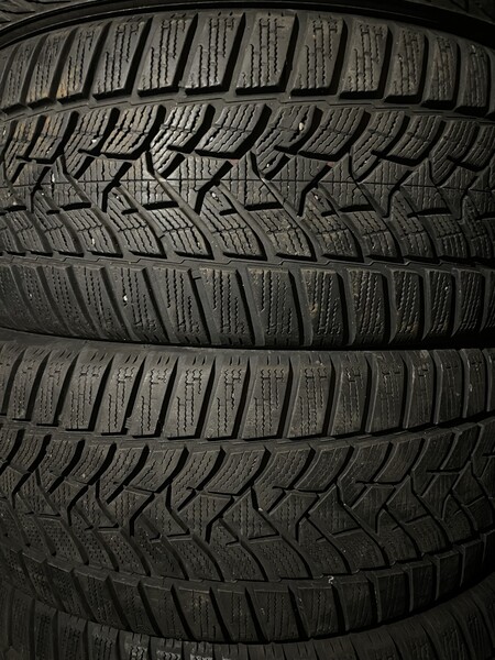 Фотография 2 - Dunlop R18 зимние шины для автомобилей