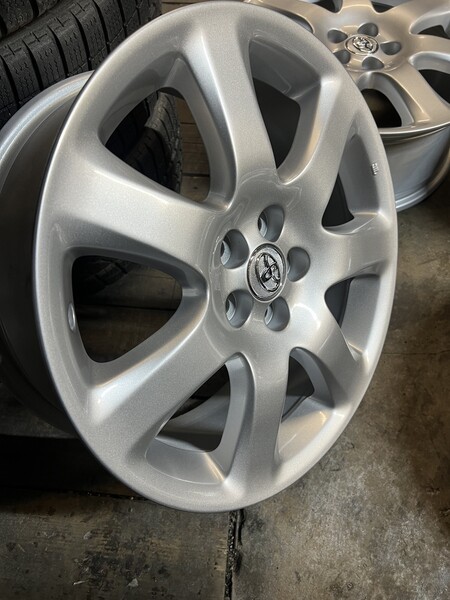 Photo 4 - Lexus TOYOTA,AVENSIS,PRIUS light alloy R17 rims