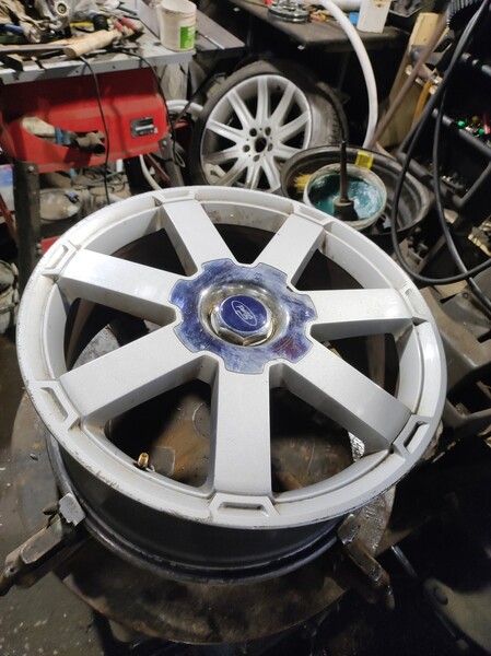 Фотография 4 - Ford R18 литые диски