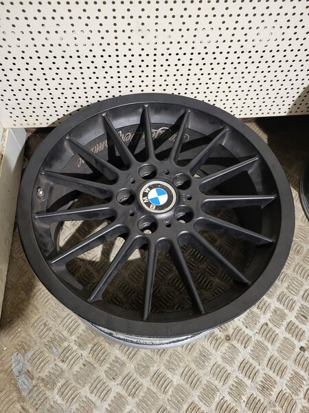 Nuotrauka 1 - BMW 325 R18 lengvojo lydinio ratlankiai