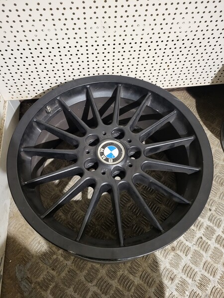 Nuotrauka 5 - BMW 325 R18 lengvojo lydinio ratlankiai