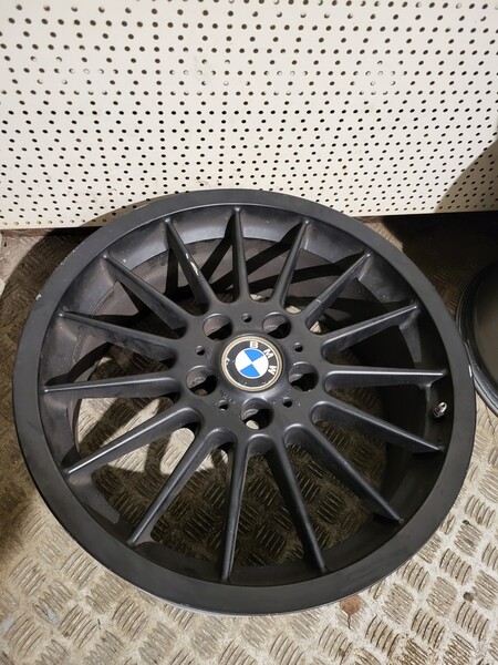 Nuotrauka 11 - BMW 325 R18 lengvojo lydinio ratlankiai