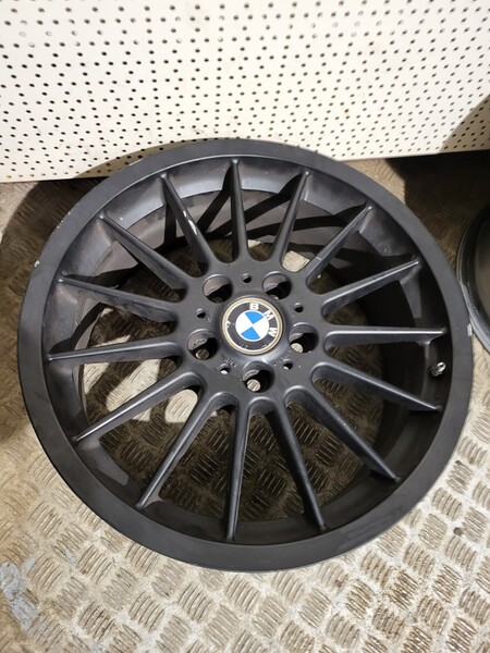 Nuotrauka 13 - BMW 325 R18 lengvojo lydinio ratlankiai
