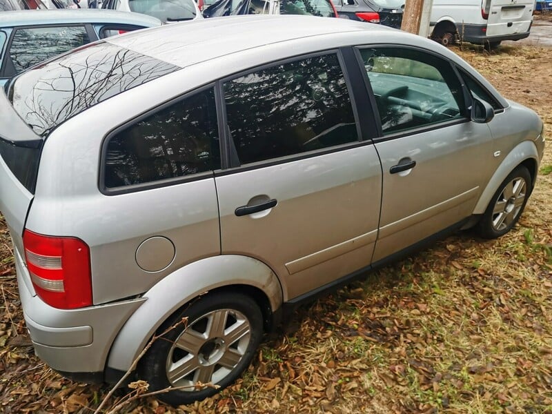 Photo 4 - Audi A2 2001 y parts