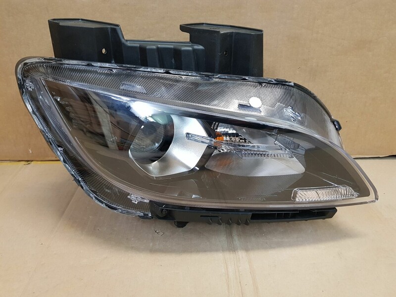 Photo 4 - Hyundai Kona 2022 y parts