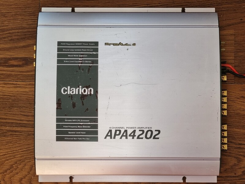 Photo 5 - Clarion APA4204 Audio Amplifier