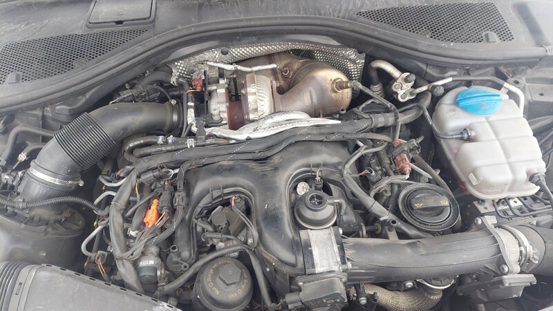 Photo 10 - Audi A6 C7 2012 y parts