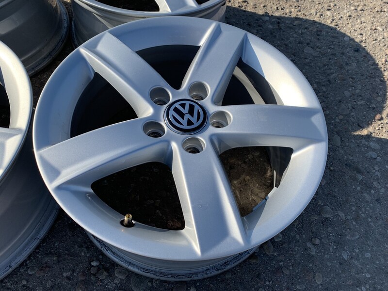 Nuotrauka 2 - Volkswagen R16 lengvojo lydinio ratlankiai