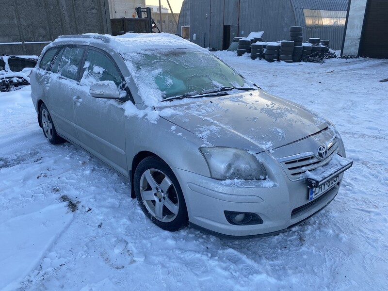 Photo 1 - Toyota Avensis 2008 y parts