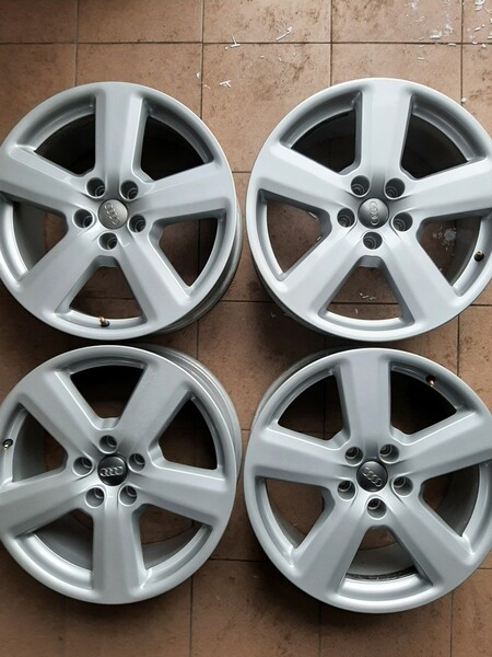 Light alloy R18 rims