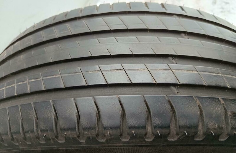 Фотография 2 - Michelin R17 летние шины для автомобилей