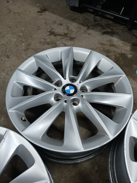 BMW X3 light alloy R18 rims