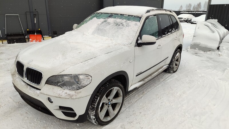 Bmw X5 2011 y parts