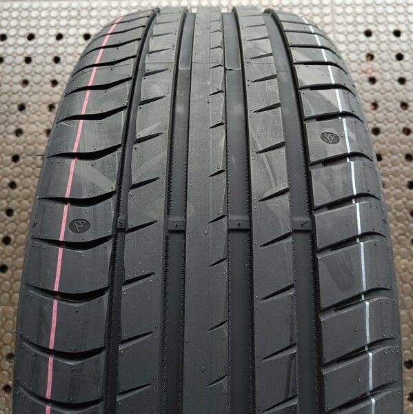 Triangle TH202 R20 summer tyres passanger car