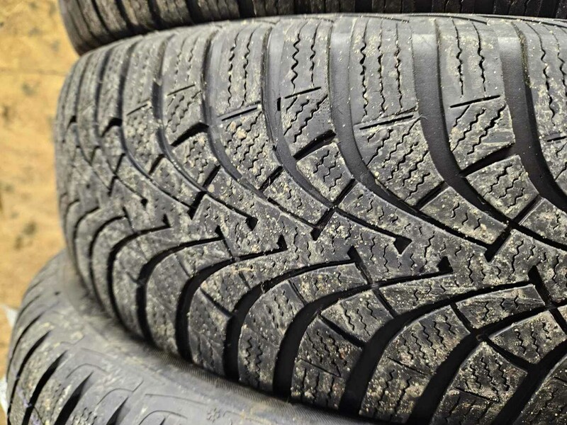 Photo 1 - Goodyear ug 9 R15 winter tyres passanger car