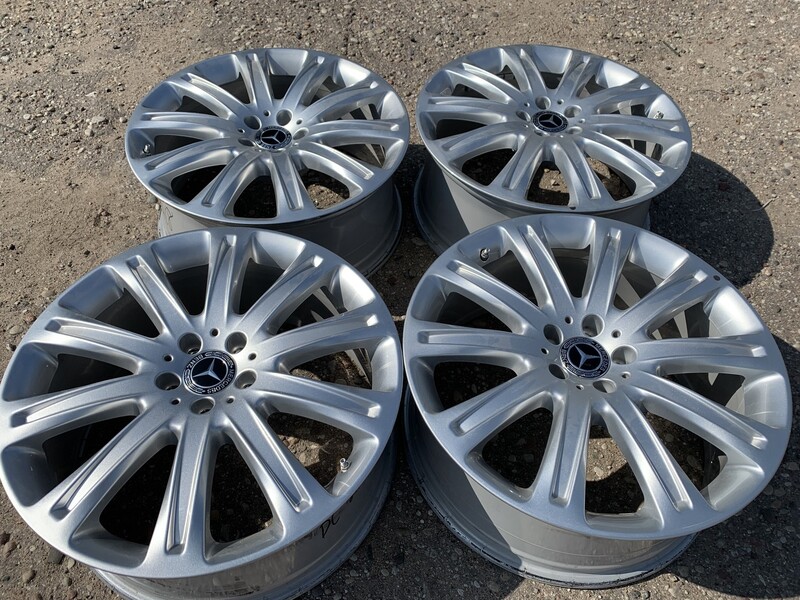 Mercedes-Benz Siunciam, ET29 light alloy R20 rims