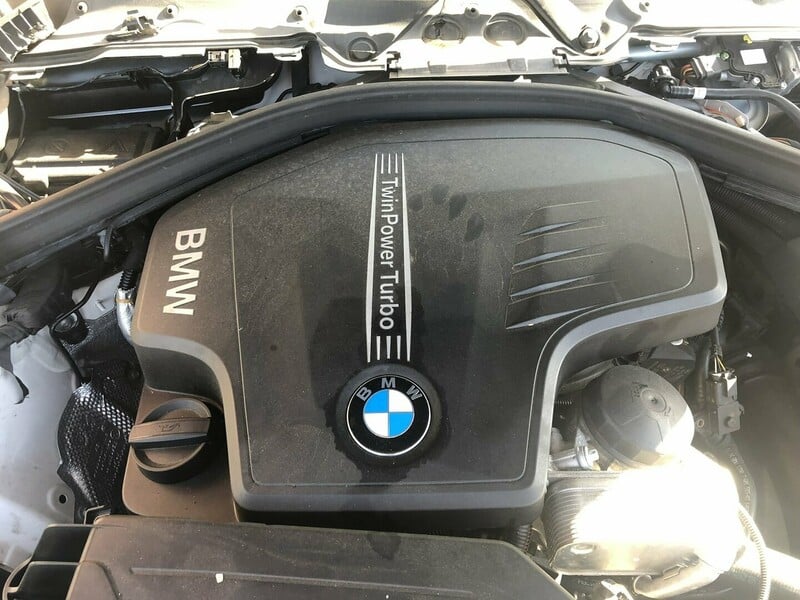 Photo 11 - Bmw 320 2017 y parts