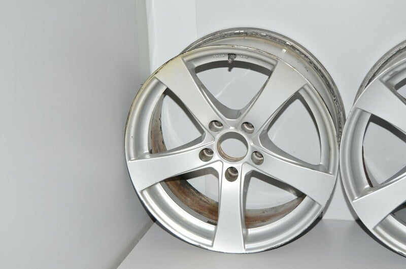 Photo 2 - Dezent 316 light alloy R17 rims