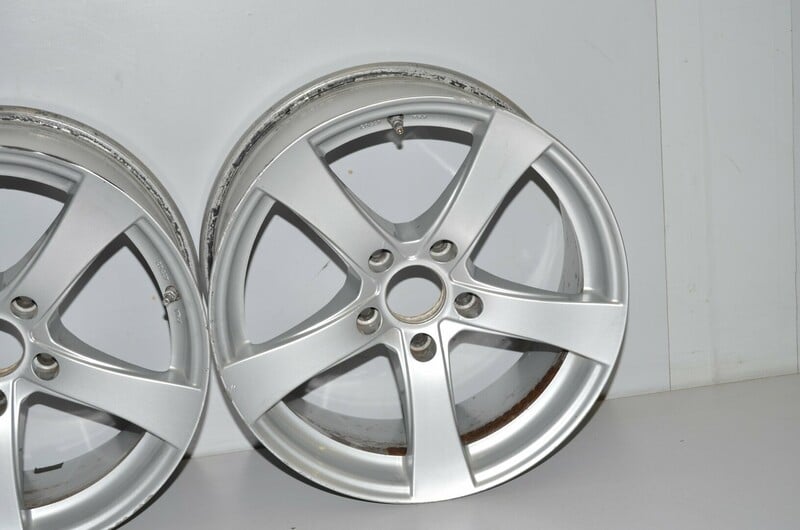 Photo 5 - Dezent 316 light alloy R17 rims