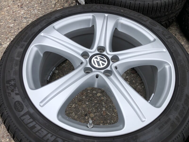 Photo 2 - Volkswagen Siunciam, 8J ET43 Tiguan light alloy R18 rims