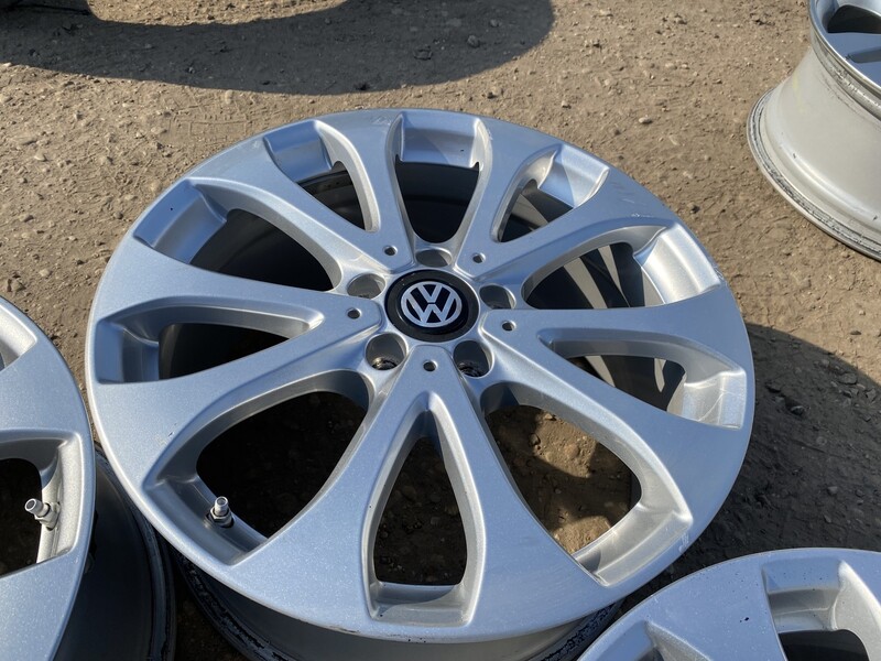 Nuotrauka 5 - Volkswagen Tiguan R18 lengvojo lydinio ratlankiai