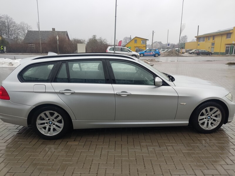 Photo 7 - Bmw 318 d Touring 2012 y