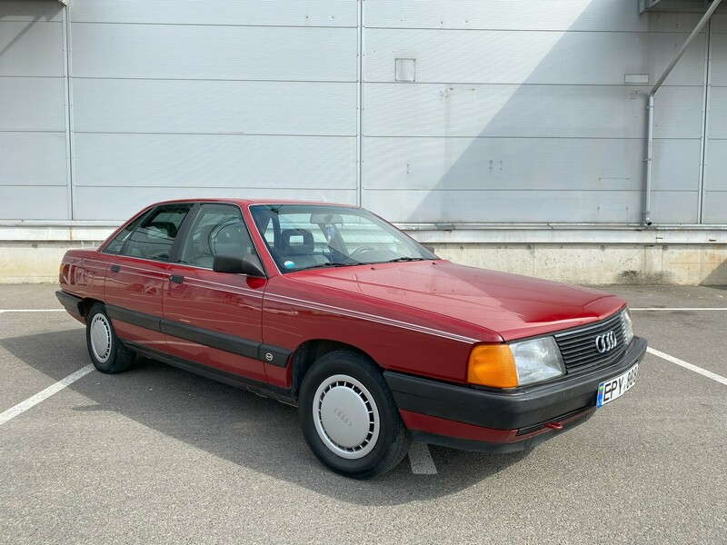 Photo 7 - Audi 100 1988 y Sedan