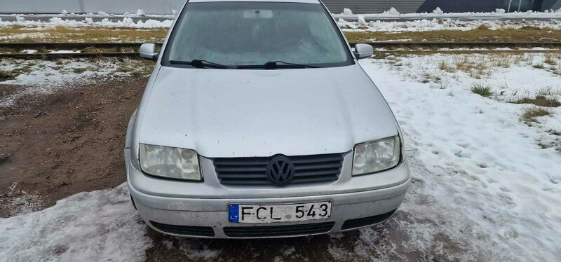 Photo 2 - Volkswagen Bora 2000 y parts