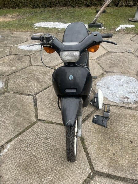 Photo 2 - Scooter / moped Piaggio Free 1995 y parts