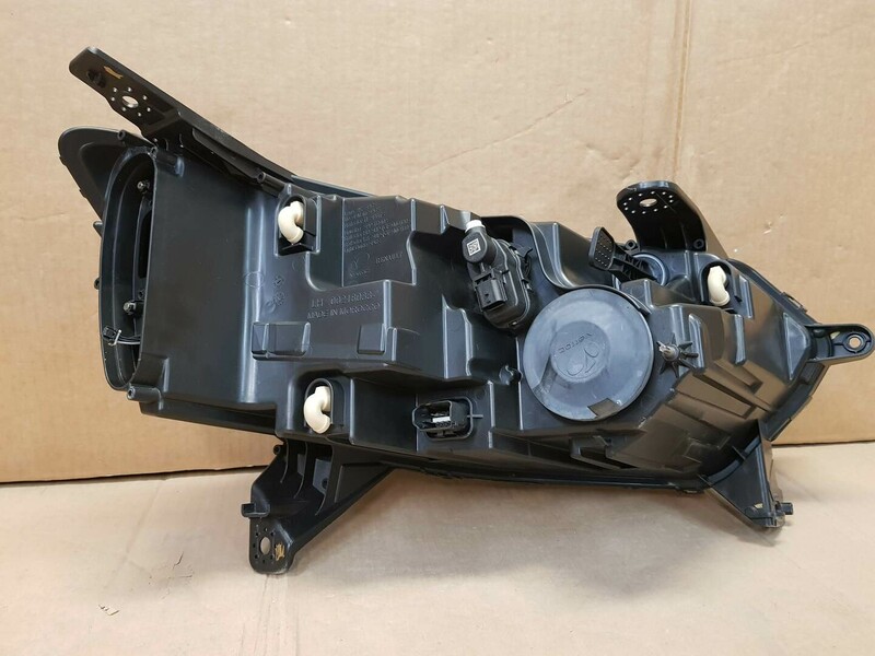 Photo 4 - Dacia Sandero 2021 y parts