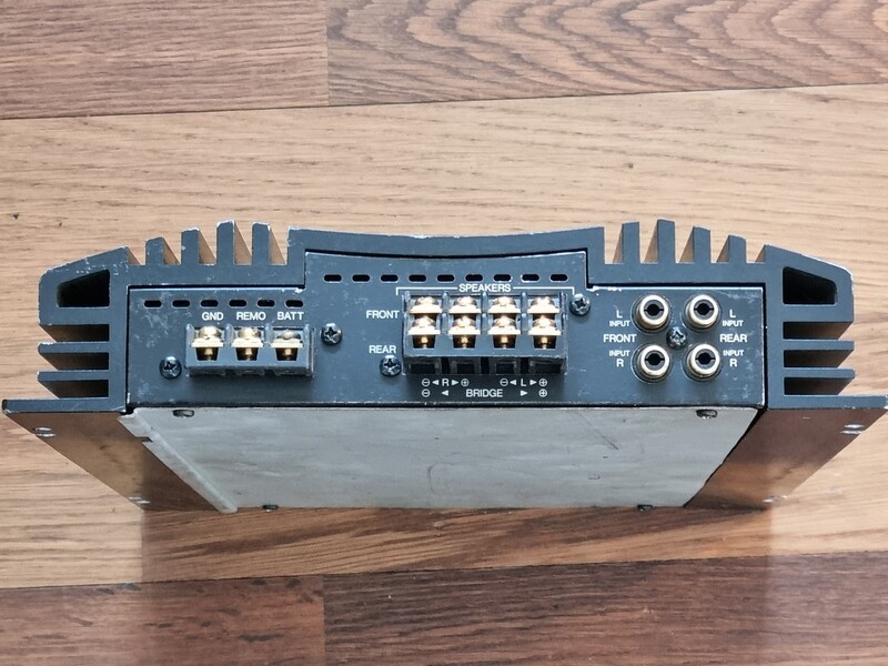Photo 15 - Denon DCA-500 Audio Amplifier