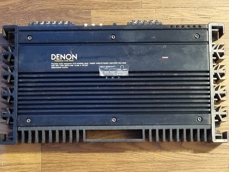 Photo 23 - Denon DCA-500 Audio Amplifier