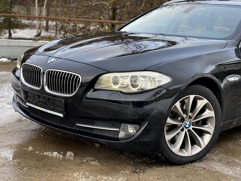 Photo 10 - Bmw 520 F10 d Touring 2012 y