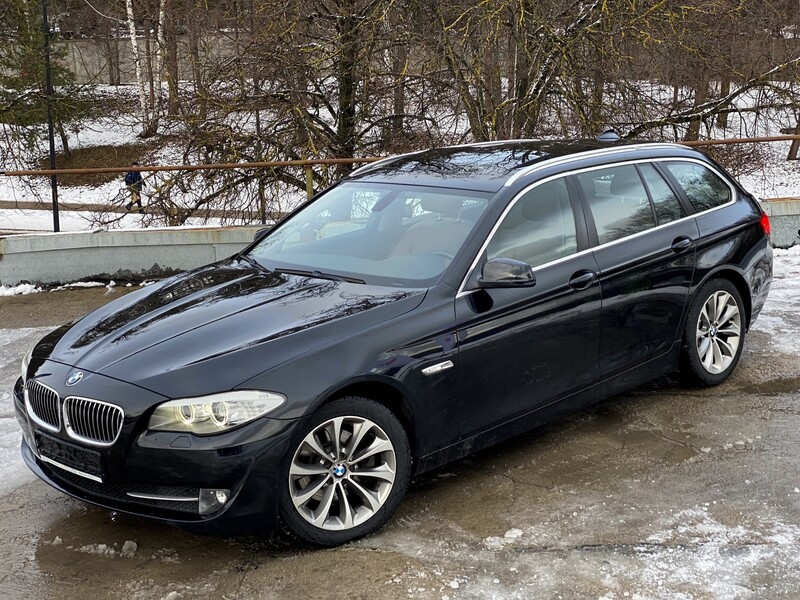 Photo 11 - Bmw 520 F10 d Touring 2012 y