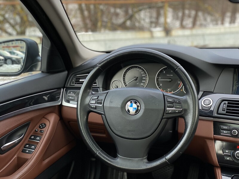 Photo 21 - Bmw 520 F10 d Touring 2012 y