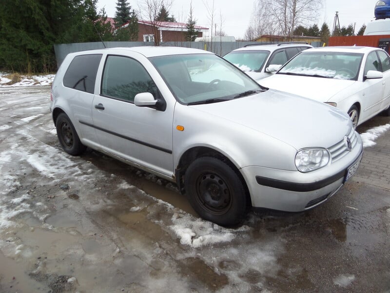 Nuotrauka 2 - Volkswagen Golf 1999 m dalys