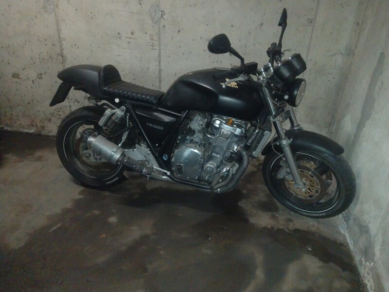 Photo 4 - Honda CB 1996 y Classical / Streetbike motorcycle