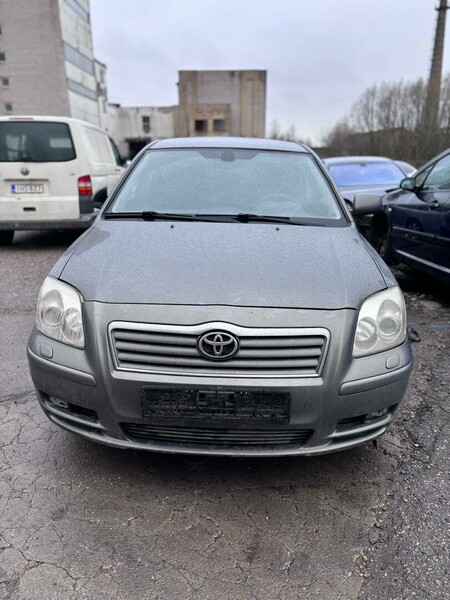 Nuotrauka 2 - Toyota Avensis 2003 m dalys