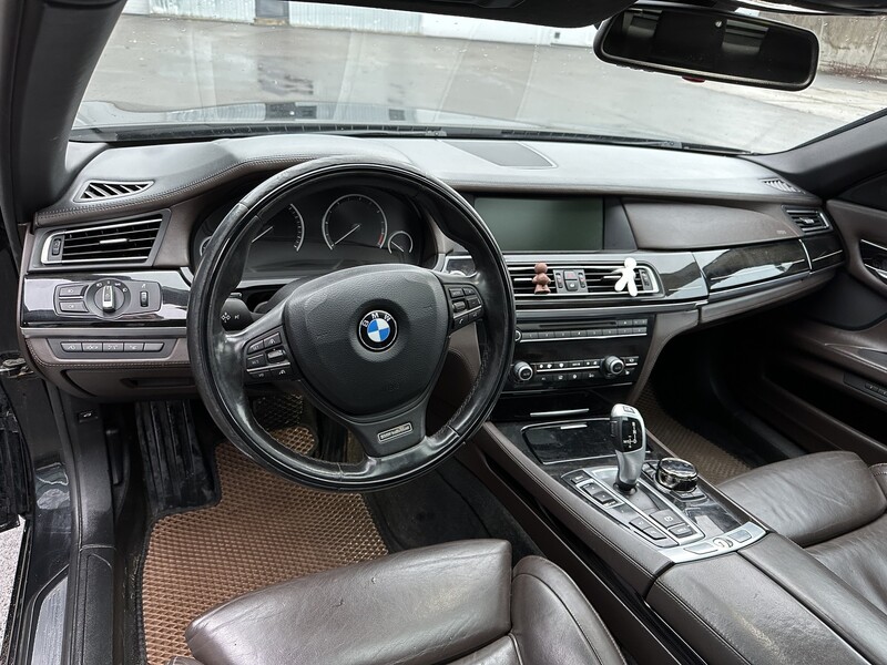 Nuotrauka 10 - Bmw 740 2010 m dalys