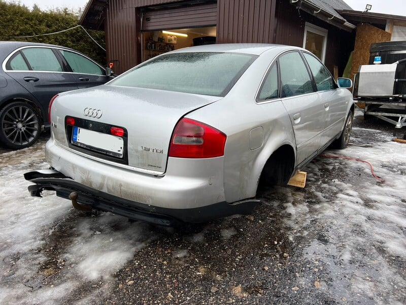 Nuotrauka 11 - Audi A6 2002 m dalys